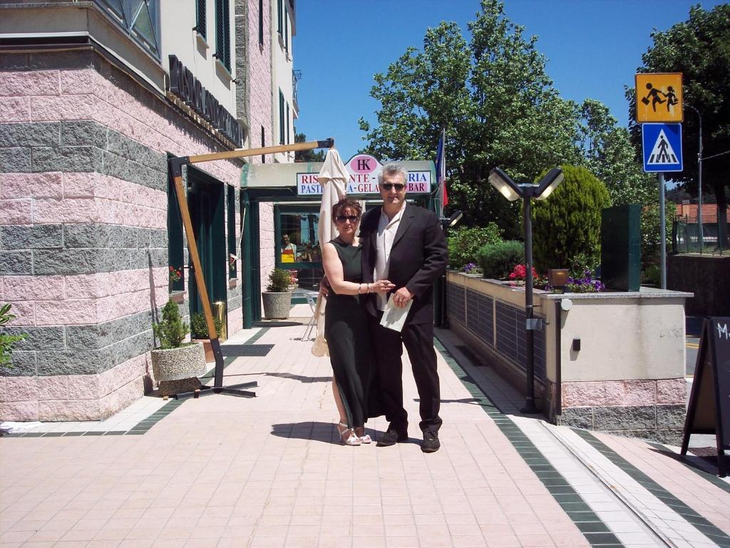 Hotel Kristall Loiano Exterior foto